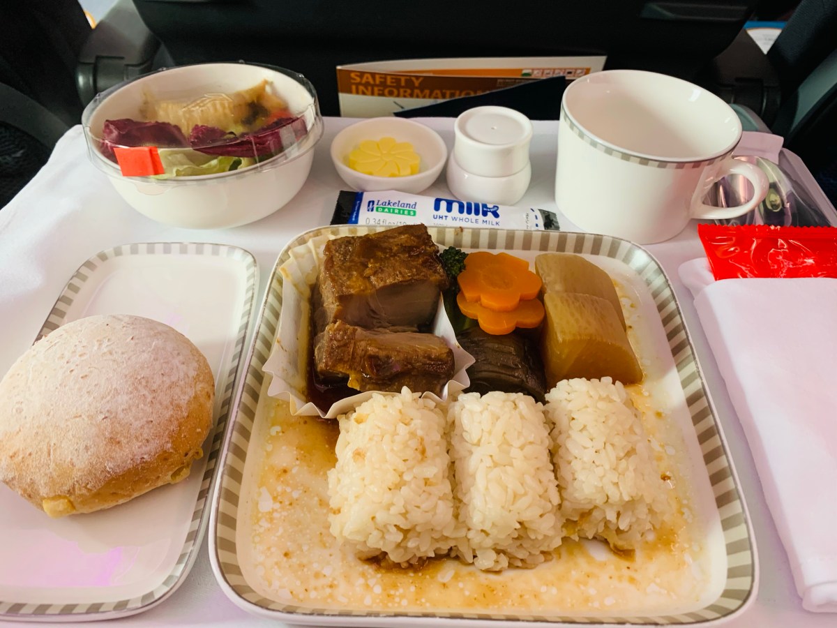 我花了$53.50上飞机用餐，换一天以后都很难再有的体验